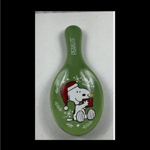 Peanuts Snoopy Spoon Rest Ceramic Green Holly Santa Woodstock Christmas